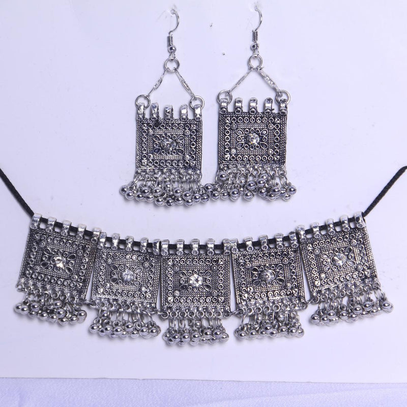 Choras Afghani Necklace and Earrings Set - Silver