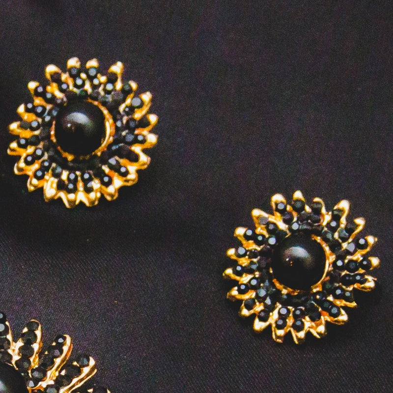 Flower 4 Layered Chokar Set - Pearl Black